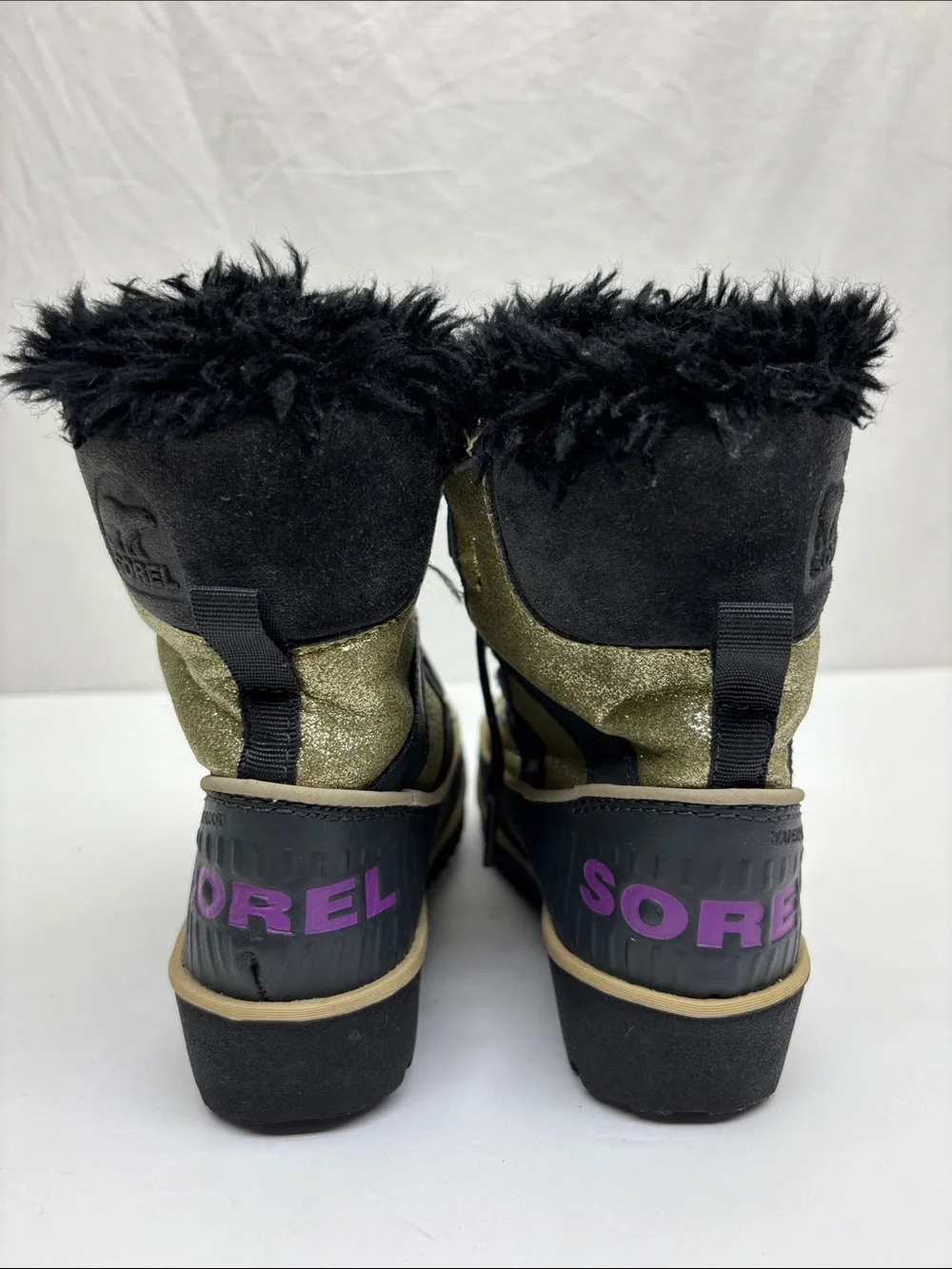 Sorel sparkling gold